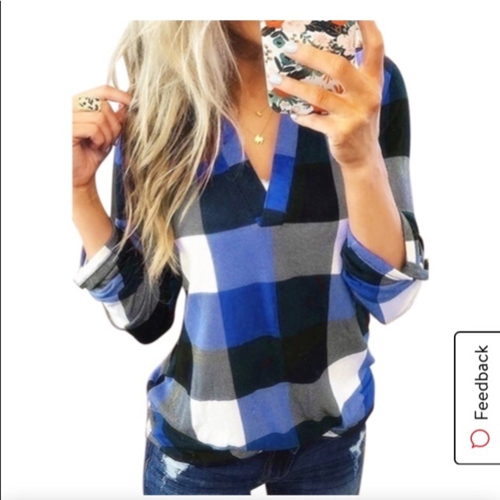 ❤️‍🔥 NWOT Plaid Blue/Black/White top!
